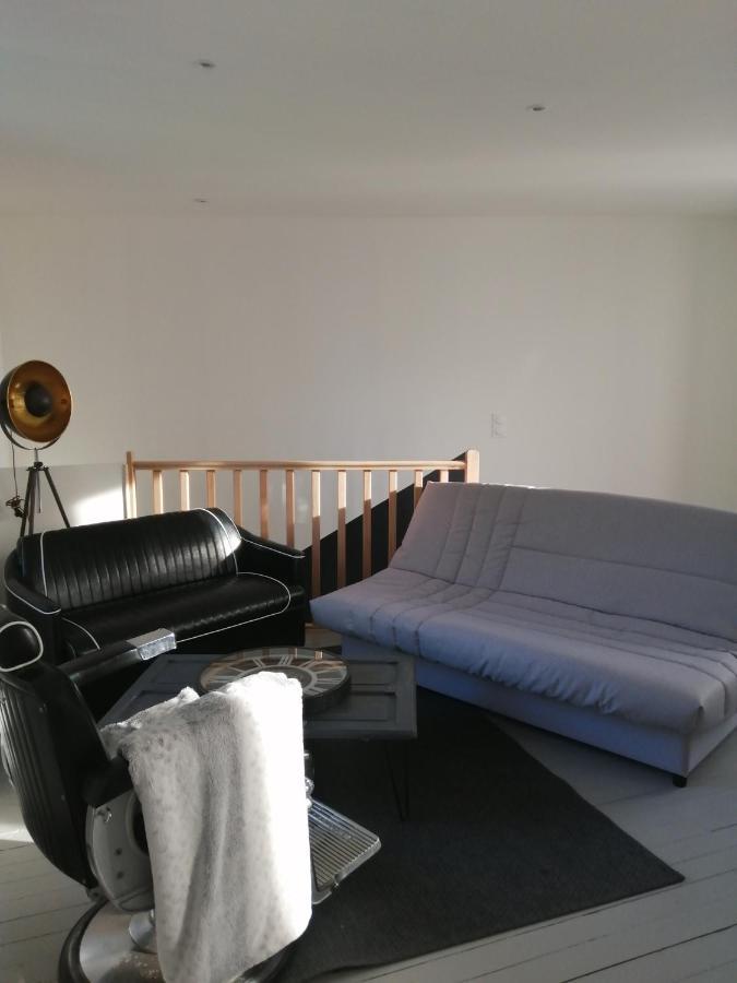 Au Repos Du Verger Couvrelles Esterno foto
