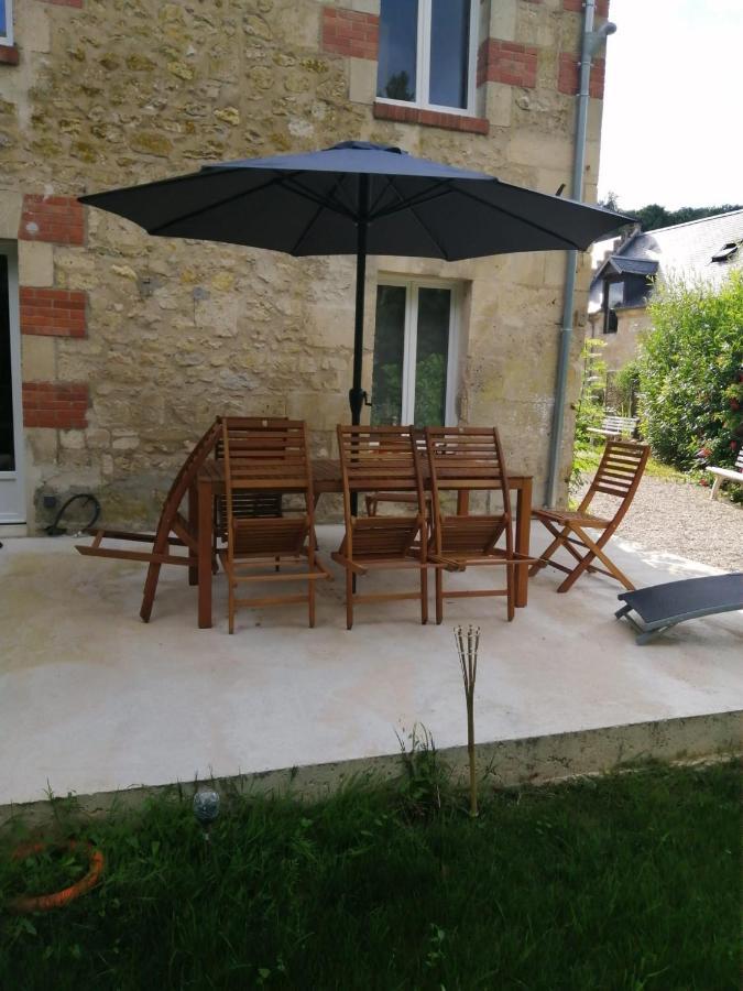Au Repos Du Verger Couvrelles Esterno foto